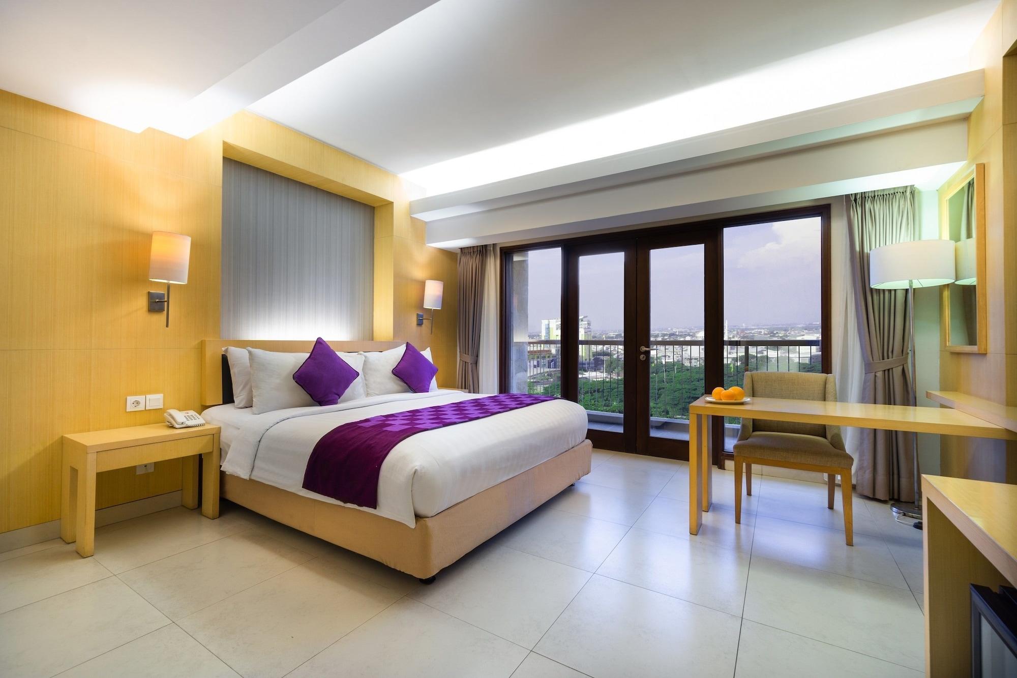 Quest Hotel Kuta By Aston Esterno foto