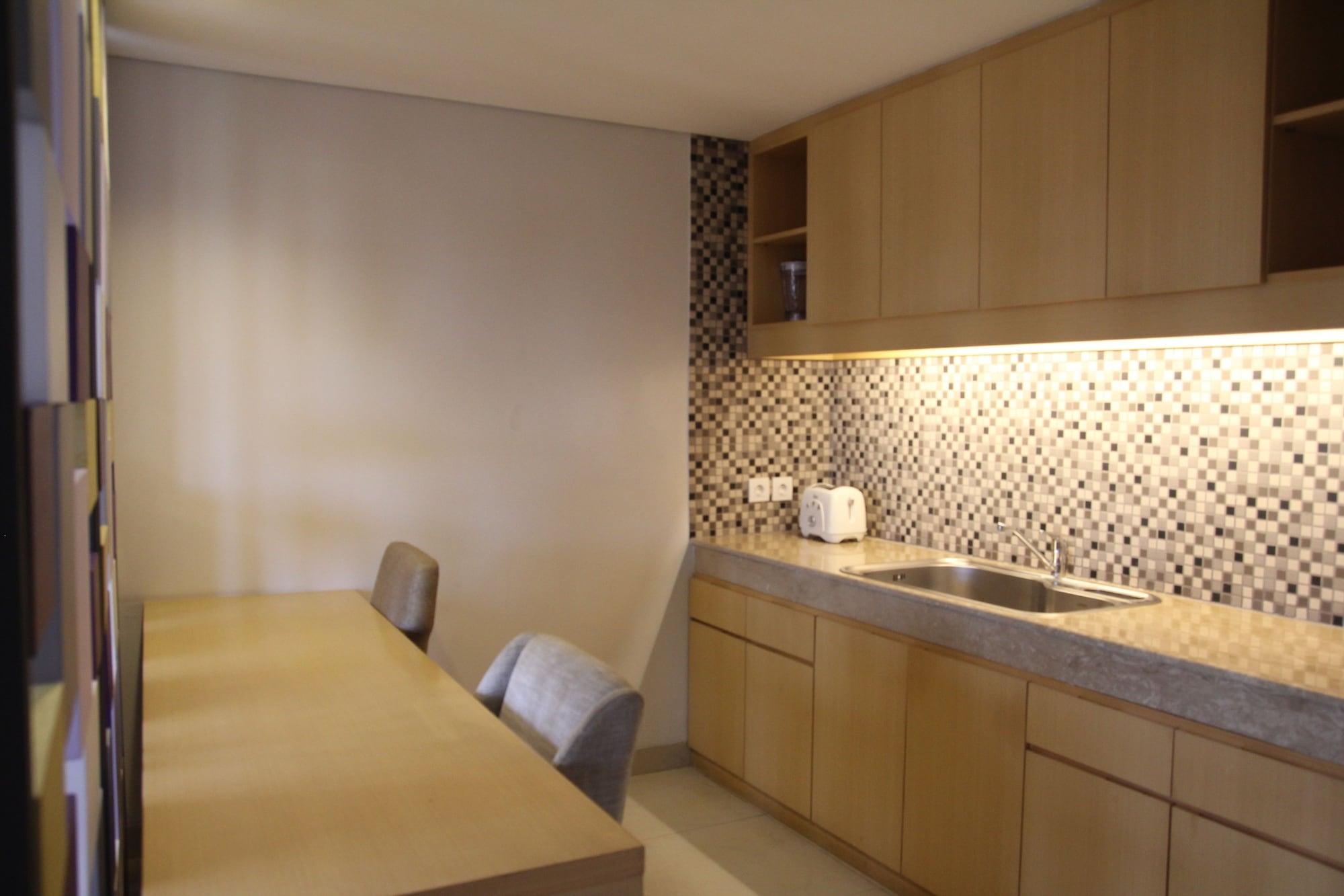 Quest Hotel Kuta By Aston Esterno foto